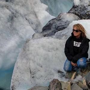 Meet your Posher, Frances